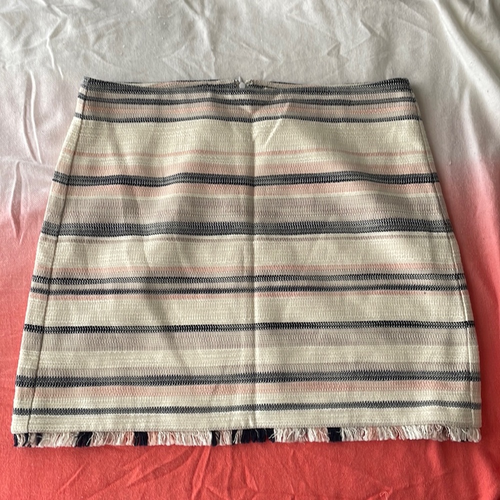 NWT- Loft tweed mini skirt